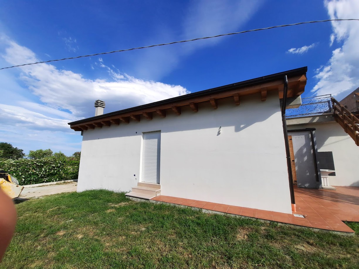 PROGETTAZIONE E DIREZIONE LAVORI FABBRICATO AD USO CIVILE IN MURATURA PORTANTE