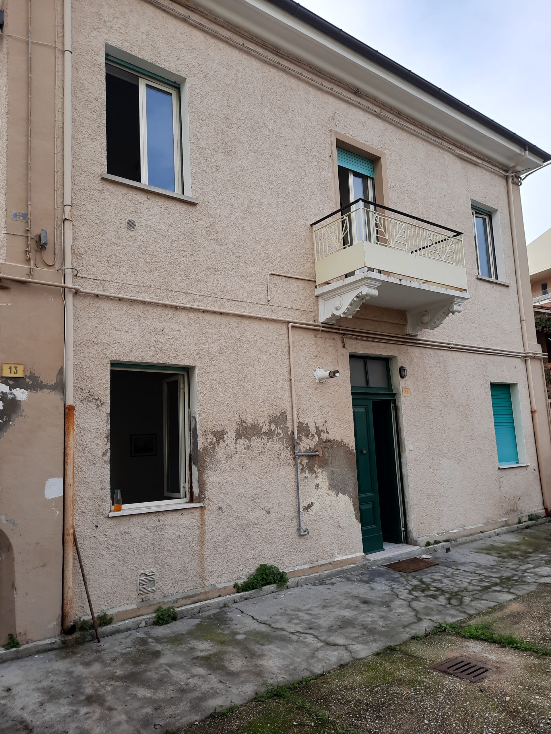 DEMOLIZIONE E RICOSTRUZIONE MINI CONDOMINIO SUPERBONUS 110