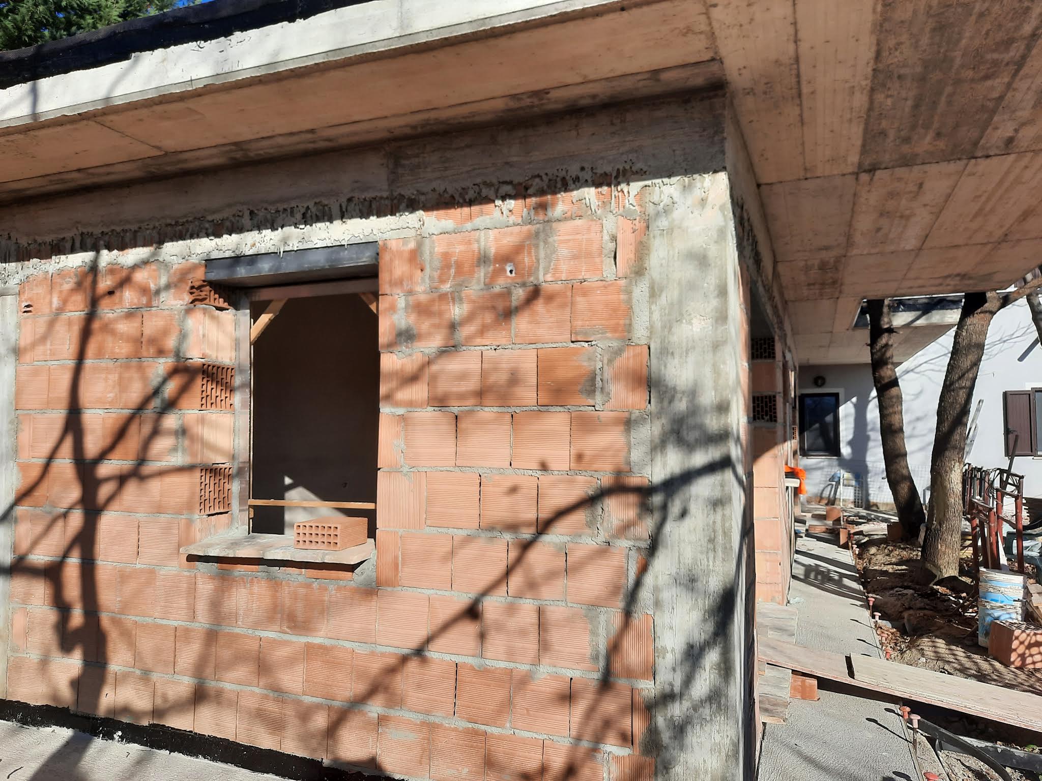 DEMOLIZIONE E RICOSTRUZIONE DI RIMESSA CON TRASFORMAZIONE IN ABITAZIONE SUPERBONUS 110