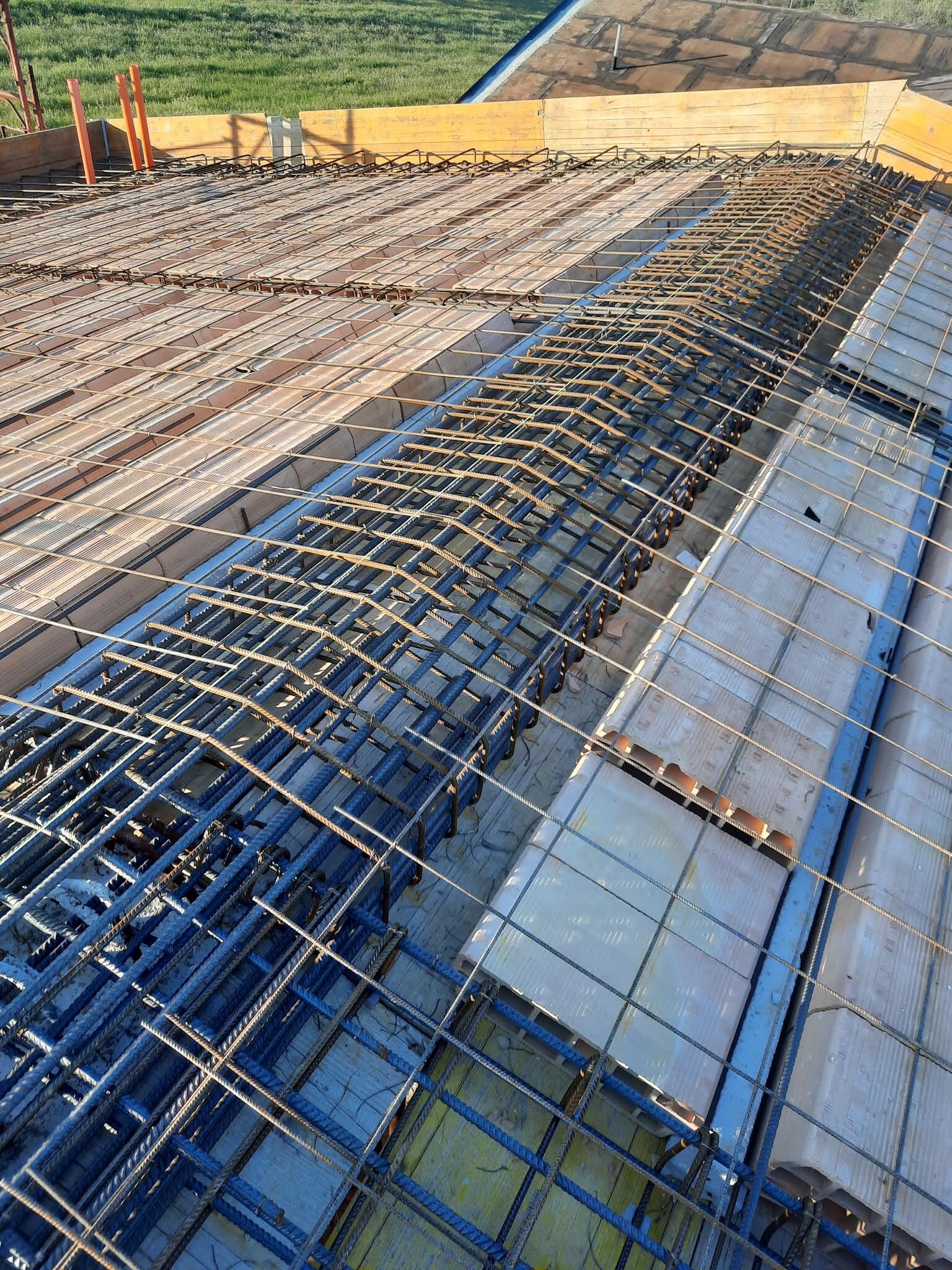 PROGETTAZIONE E DIREZIONE LAVORI FABBRICATO AD USO CIVILE IN CEMENTO ARMATO