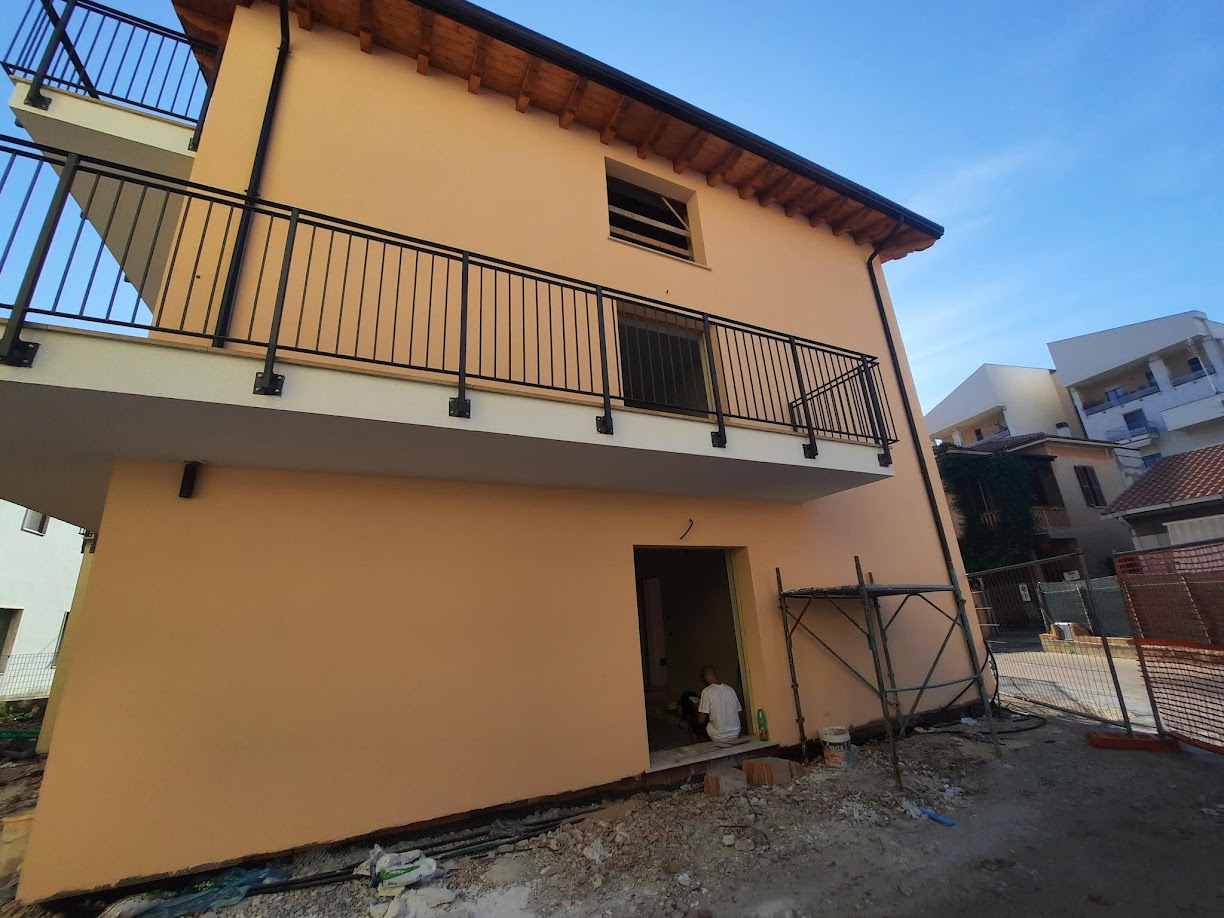 DEMOLIZIONE E RICOSTRUZIONE MINI CONDOMINIO SUPERBONUS 110