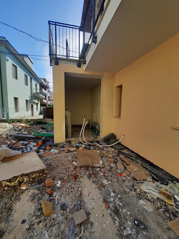 DEMOLIZIONE E RICOSTRUZIONE MINI CONDOMINIO SUPERBONUS 110