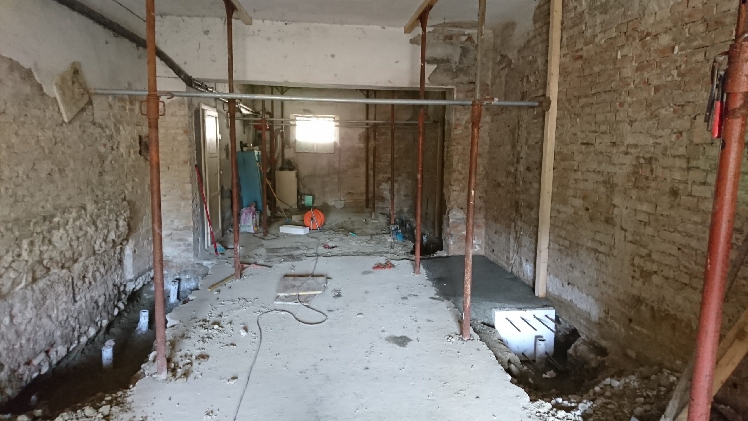 CONSOLIDAMENTO IN FONDAZIONE STRUTTURE ESISTENTI