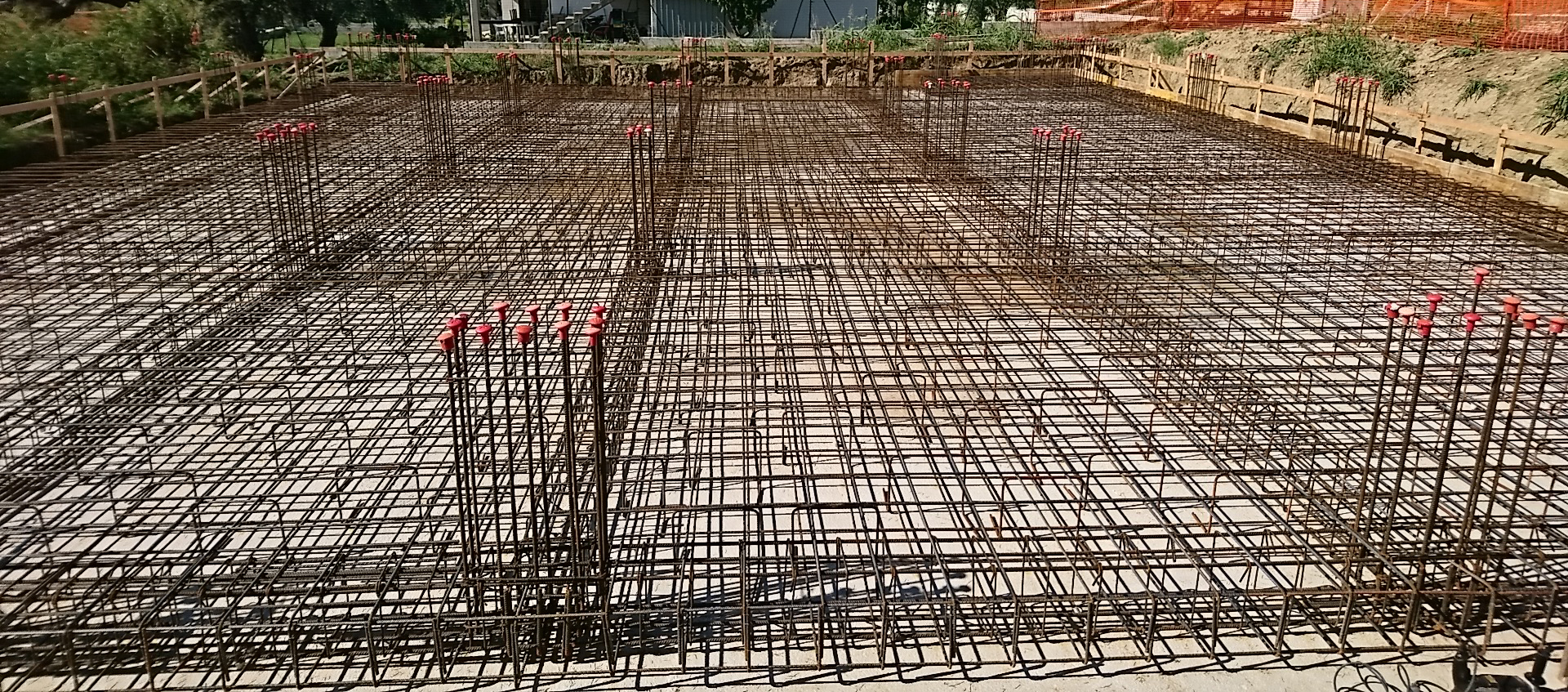 PROGETTAZIONE E DIREZIONE LAVORI FABBRICATO AD USO CIVILE IN CEMENTO ARMATO